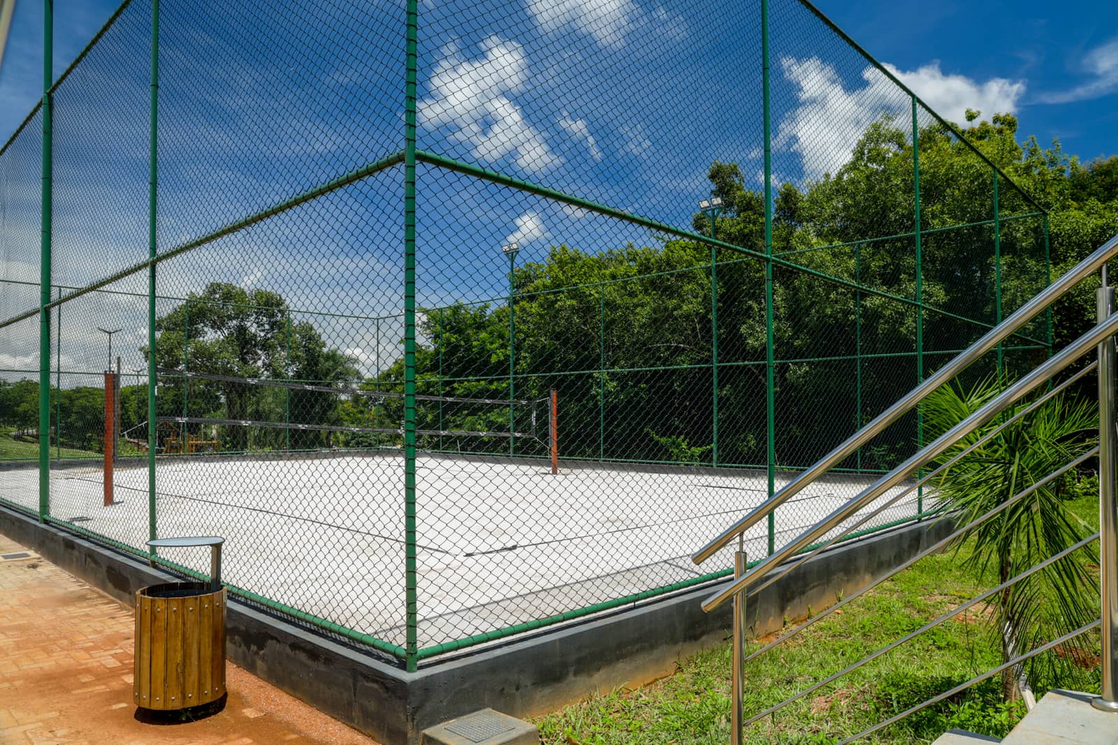 Lote no Condomínio Fechado Solaris Laguna - 306m²