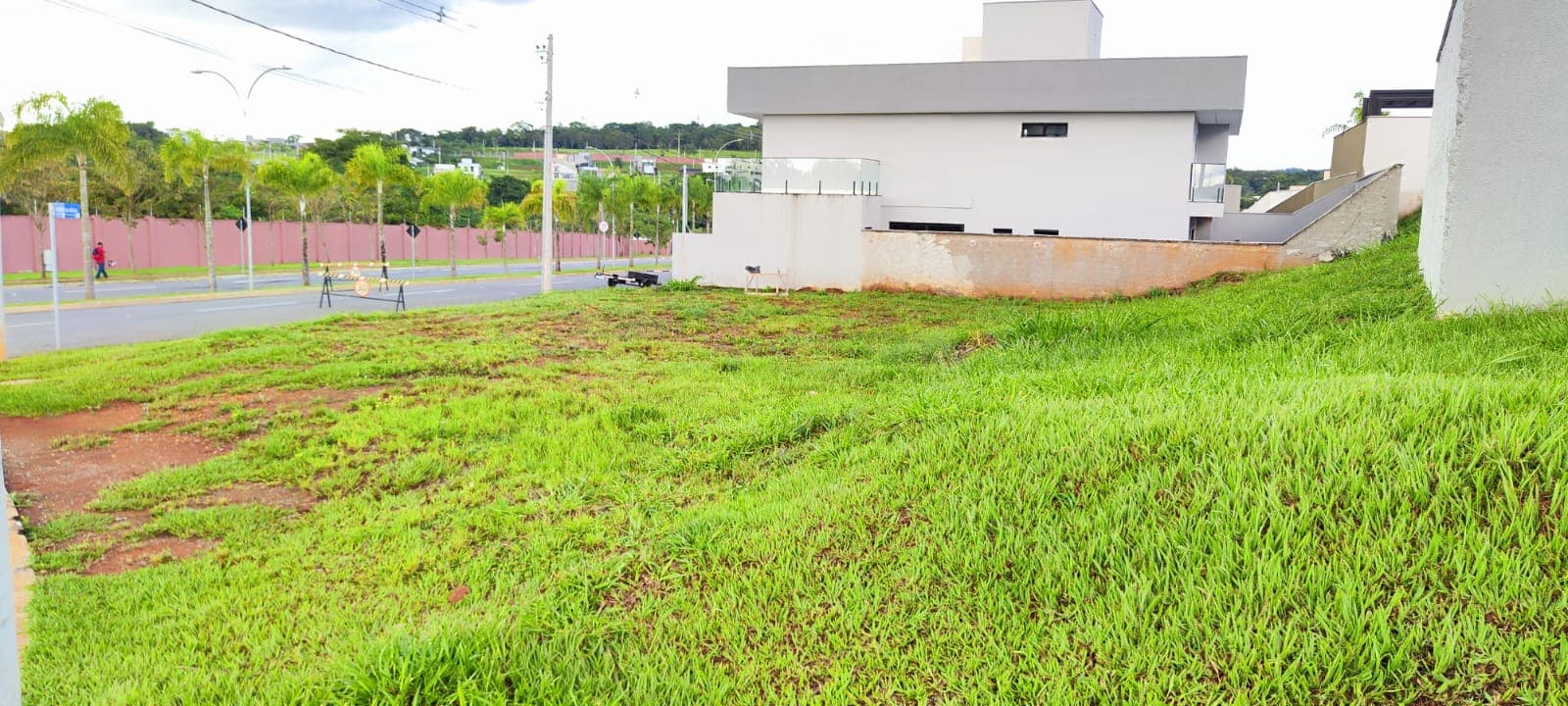 Lote grande no Jardins Capri 531,67m2