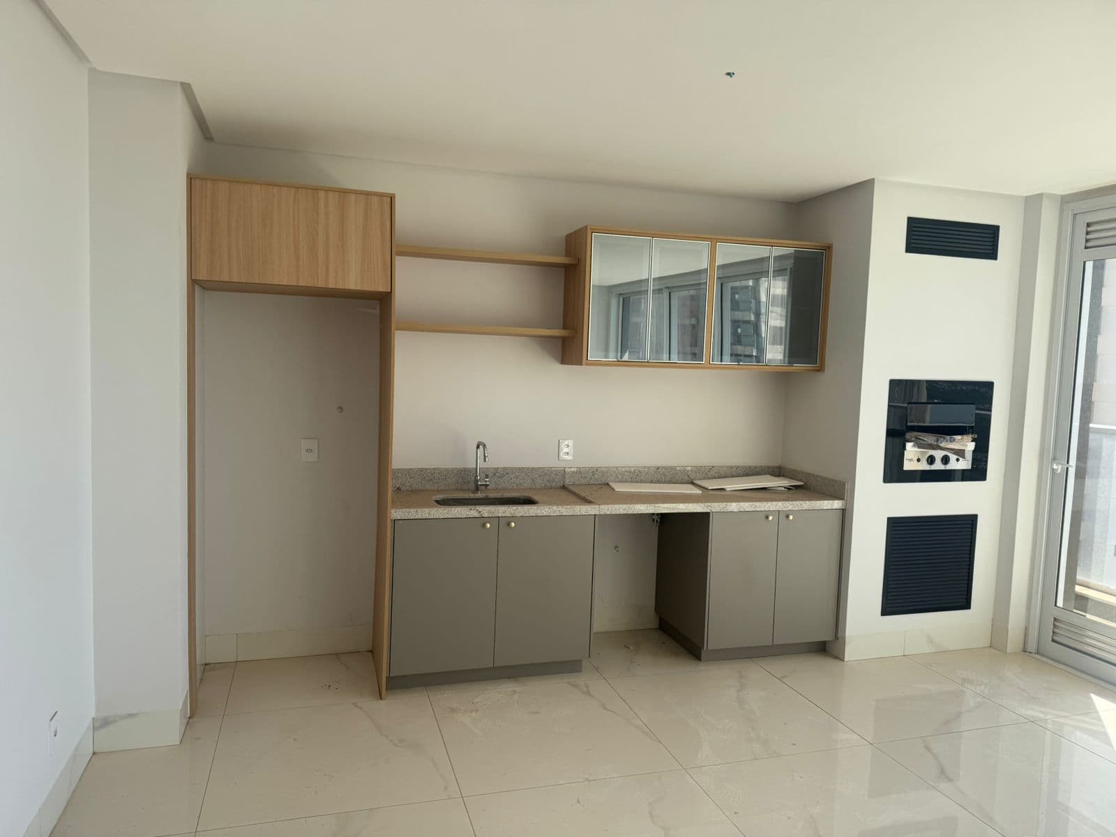 Apartamento Skygarden Flamboyant - 180m²