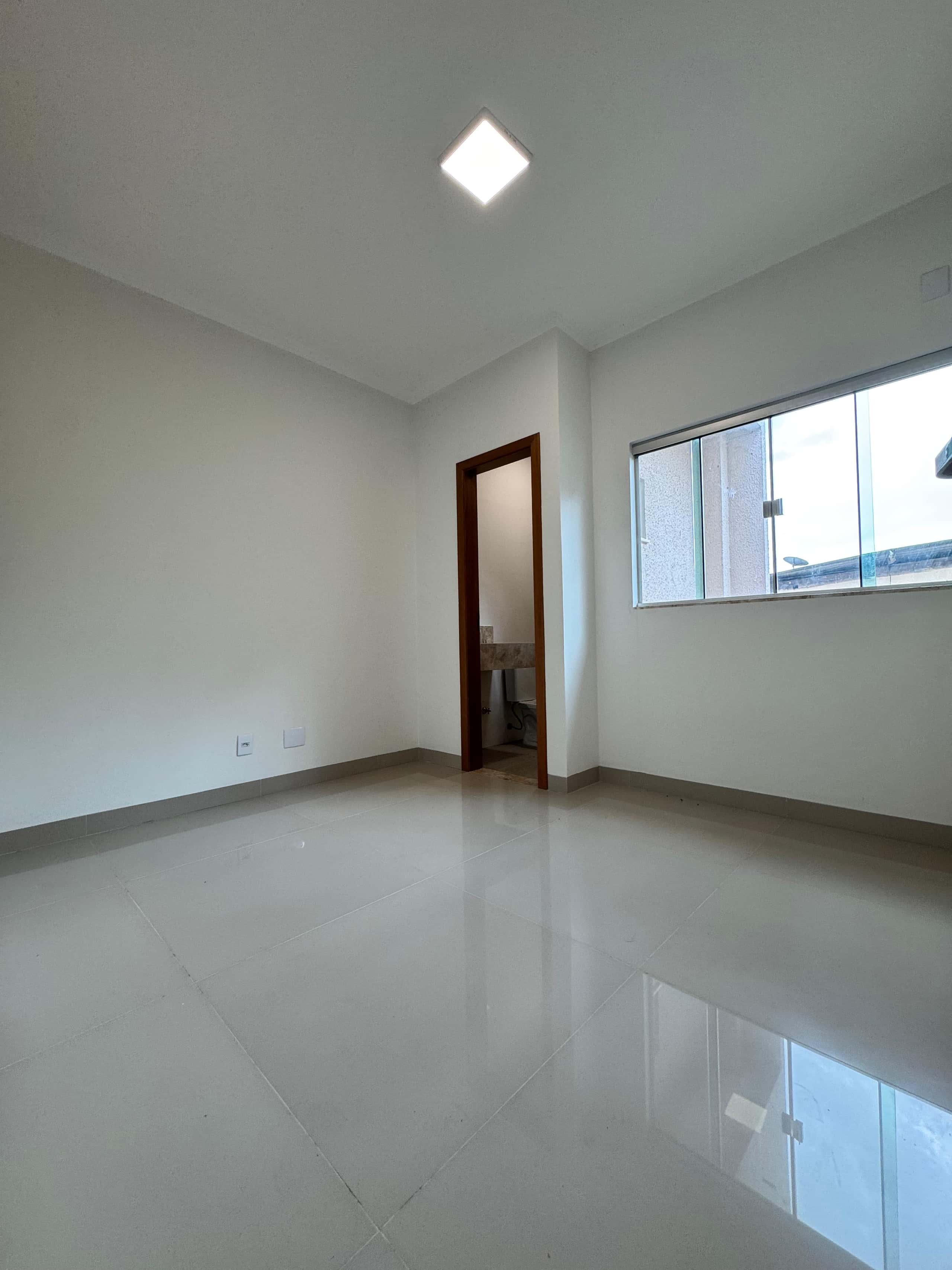 Casa à venda em Aparecida de Goiânia - 152,70m²