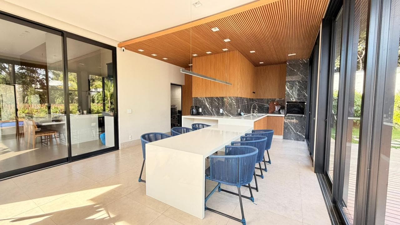 Casa térrea condomínio Villa Verde 280m²
