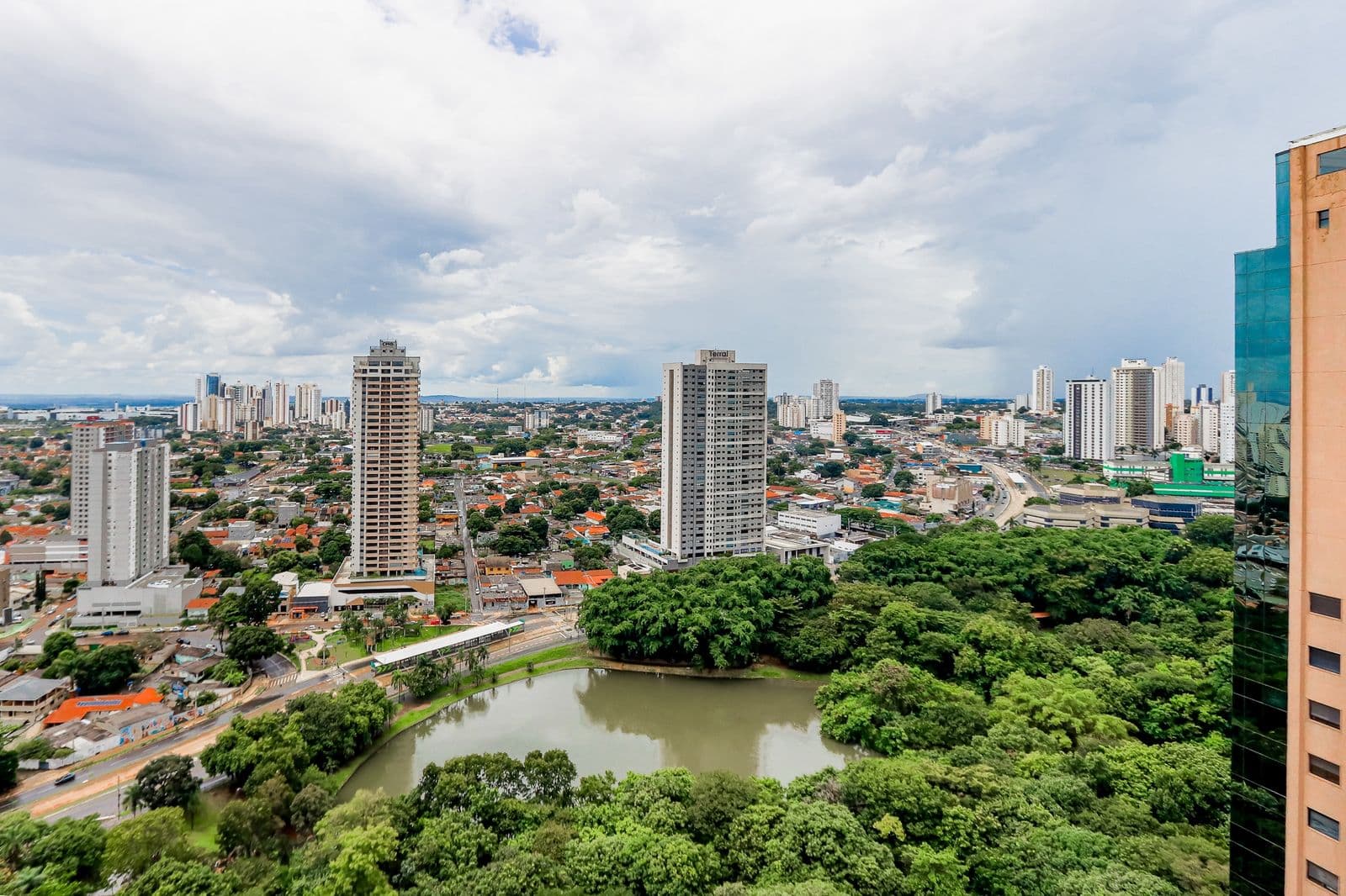 Penthouse – Ares Marista | Vista para o Parque Areião - 351m²