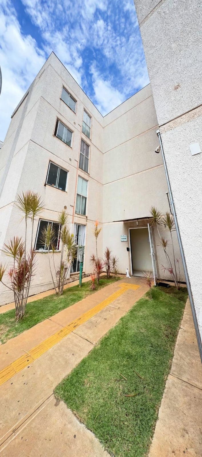 Apartamento 2 quartos no quarto andar lazer completo aparecida de goiânia