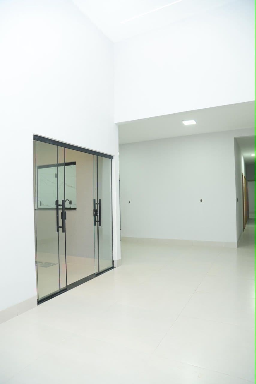 Casa em Senador Canedo 110m²