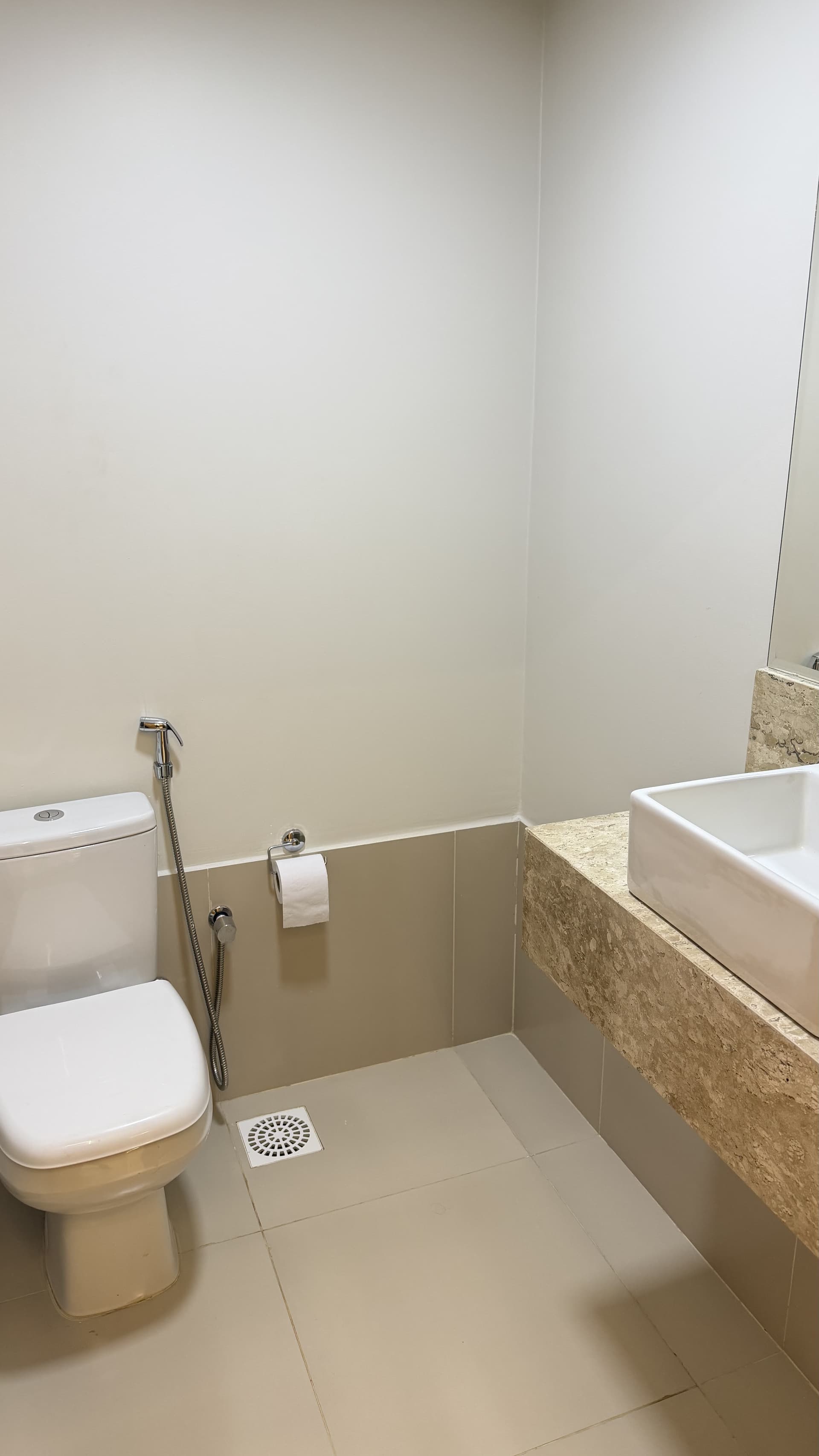 Sobrado Lindo pronto pra morar no Villagio Capri no Bairro Cardoso Aparecida de Goiânia