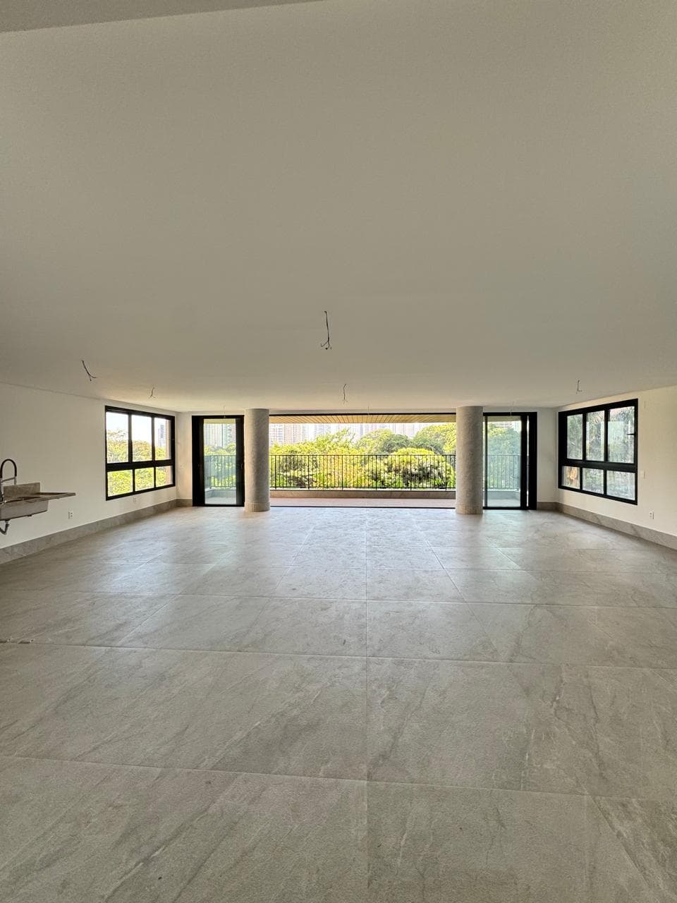 Raro Vaca Brava 306m²