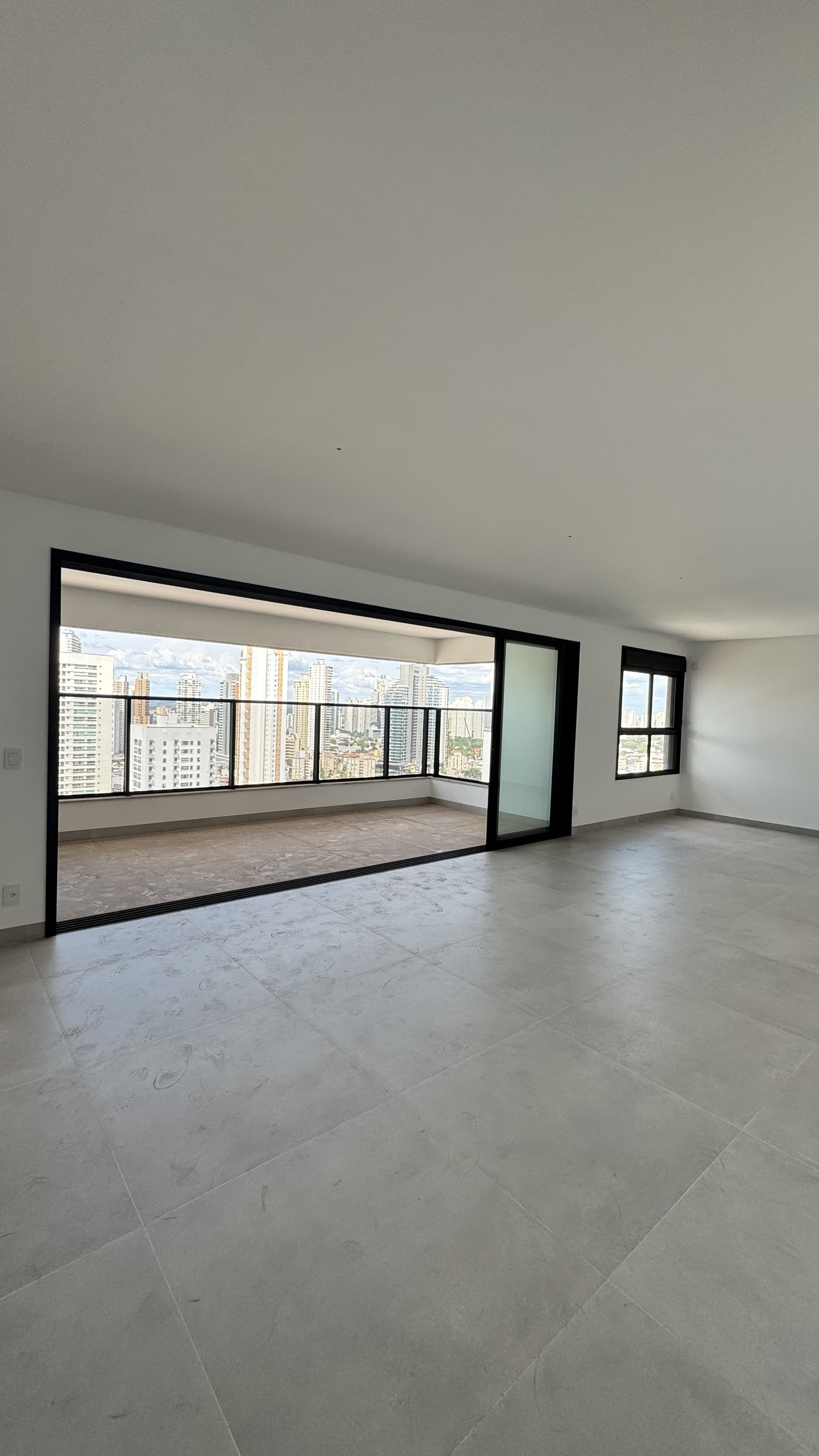 Apartamento de 3 suítes no setor Bueno - Casa Brasileira Consciente