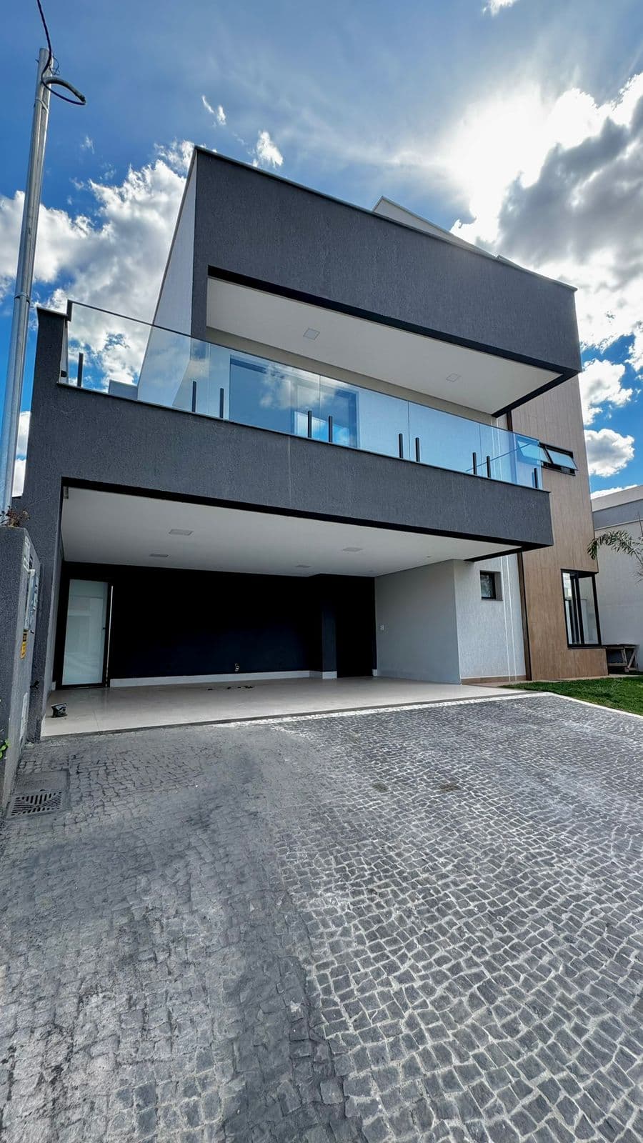 Sobrado Jardins Porto 280m²