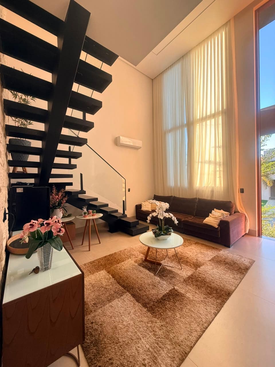 Casa Jardins Bolonha 250m²