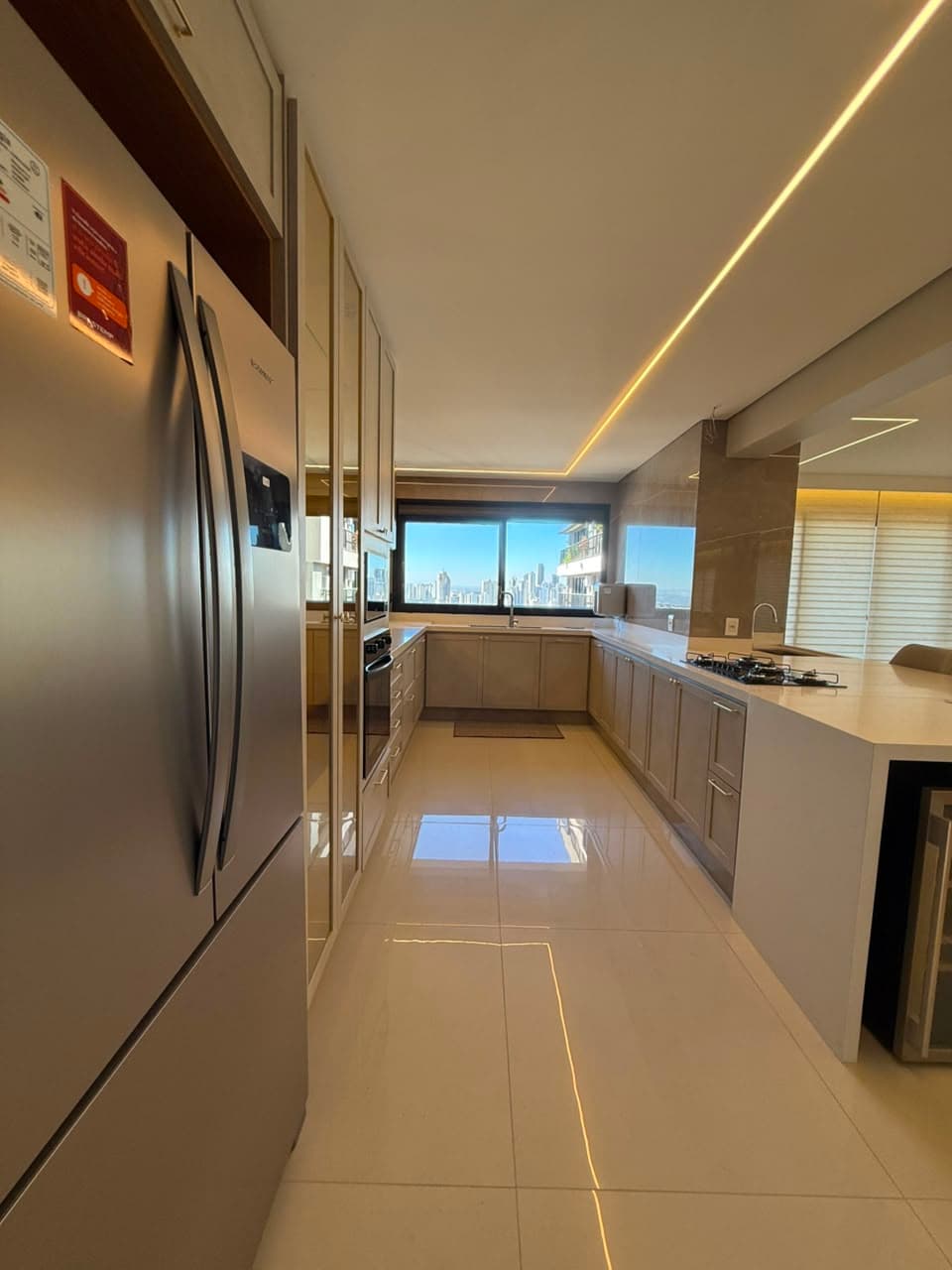 Apartamento Único Marista - 203m²