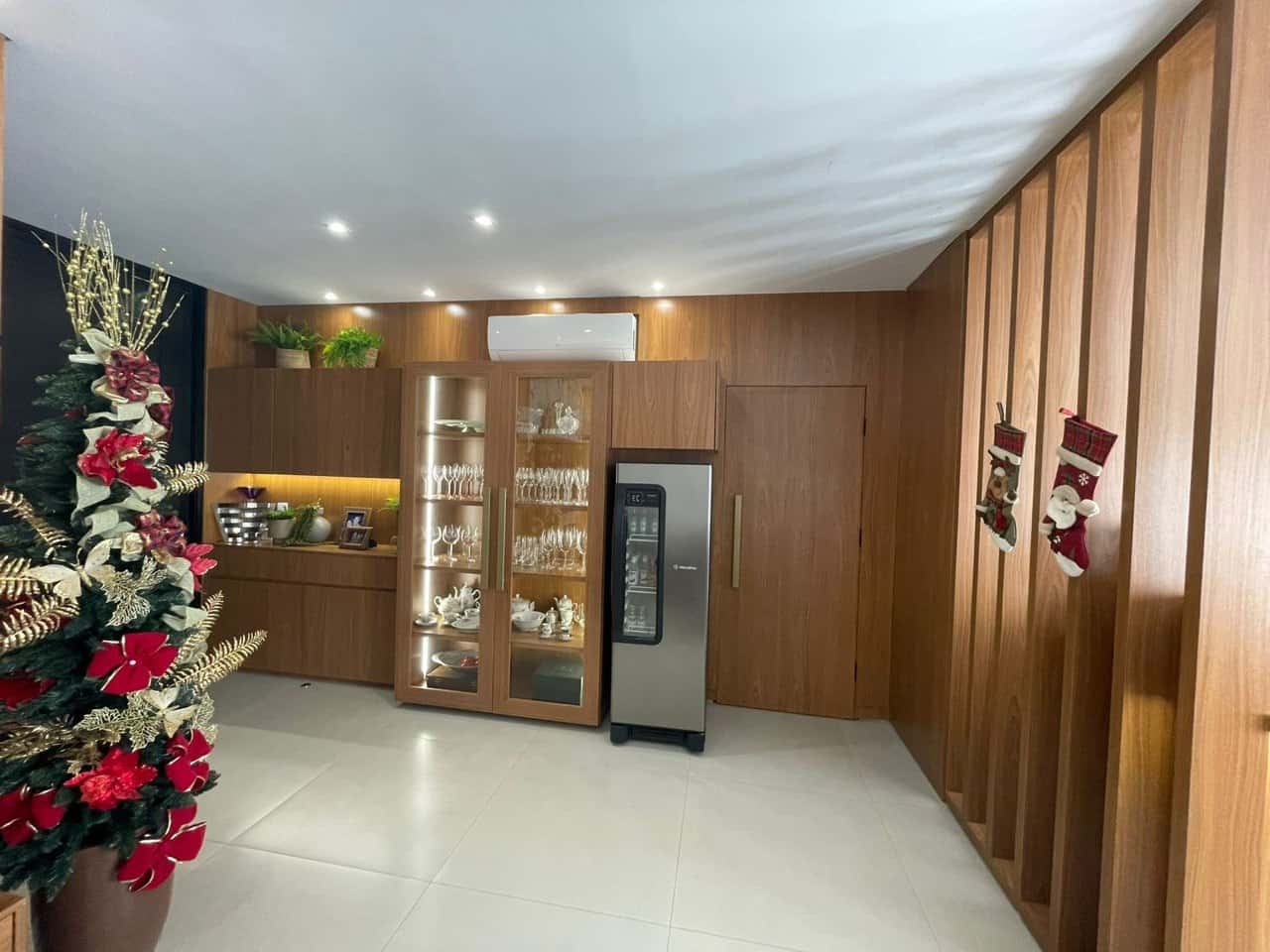 Casa Térrea No Jardins Capri - 147m²