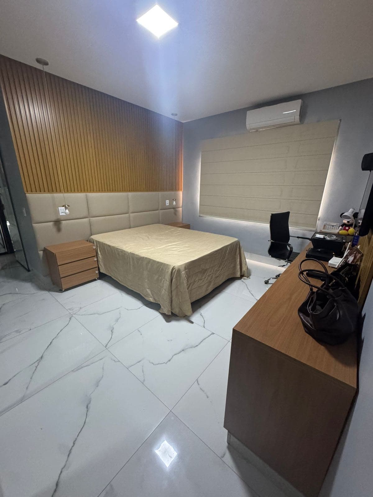 Casa de Alto Padrão no Condomínio Jardim Veneza