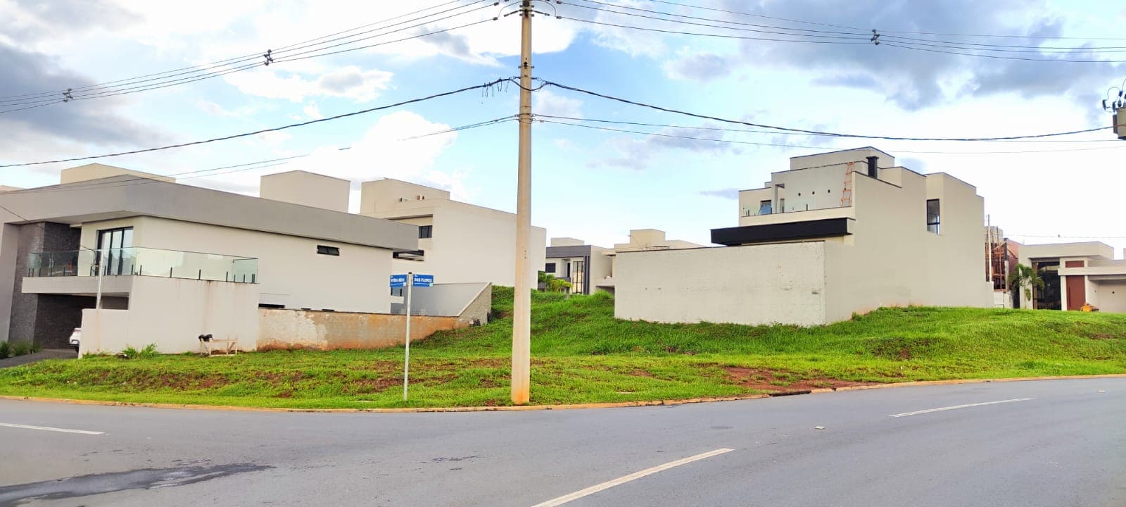 Lote grande no Jardins Capri 531,67m2