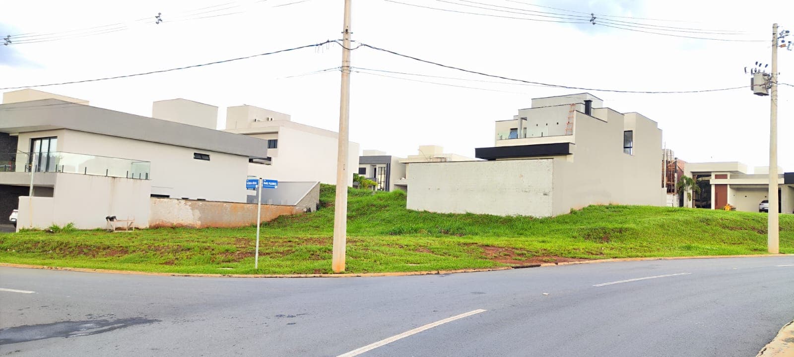 Lote grande no Jardins Capri 531,67m2