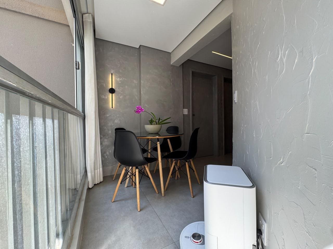 Lindo apartamento 2 quartos 1 suite, Jd. América 60m²