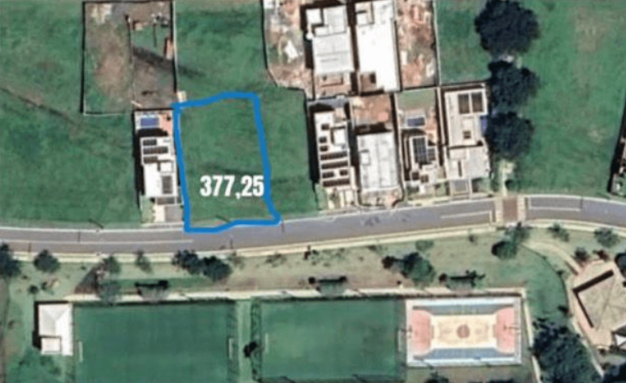 Lote Jardins Nápoles 330m²