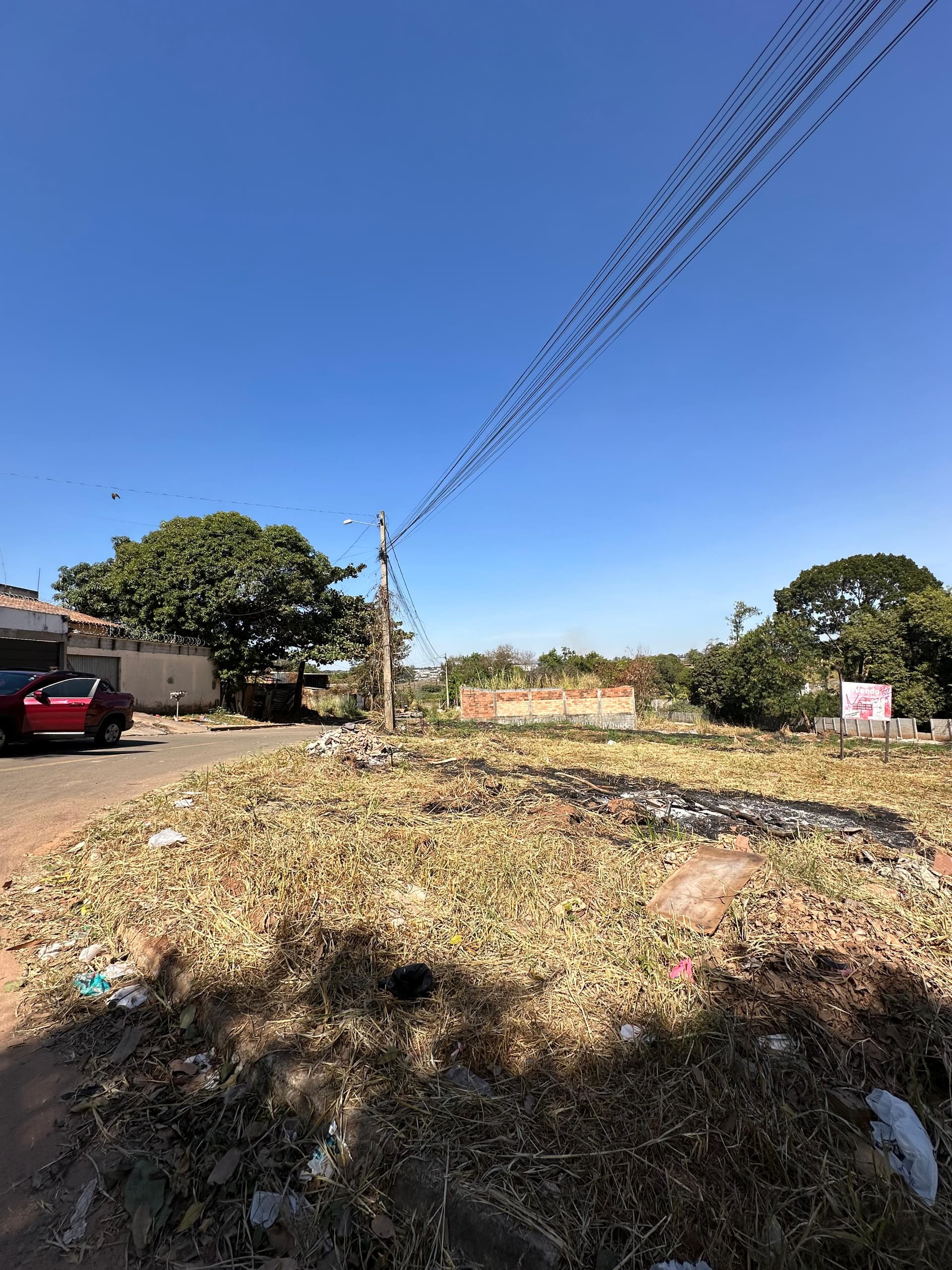 Seis Lotes Vila Maria para galpão , empresa ou residencial somando um total de 2.158 metros