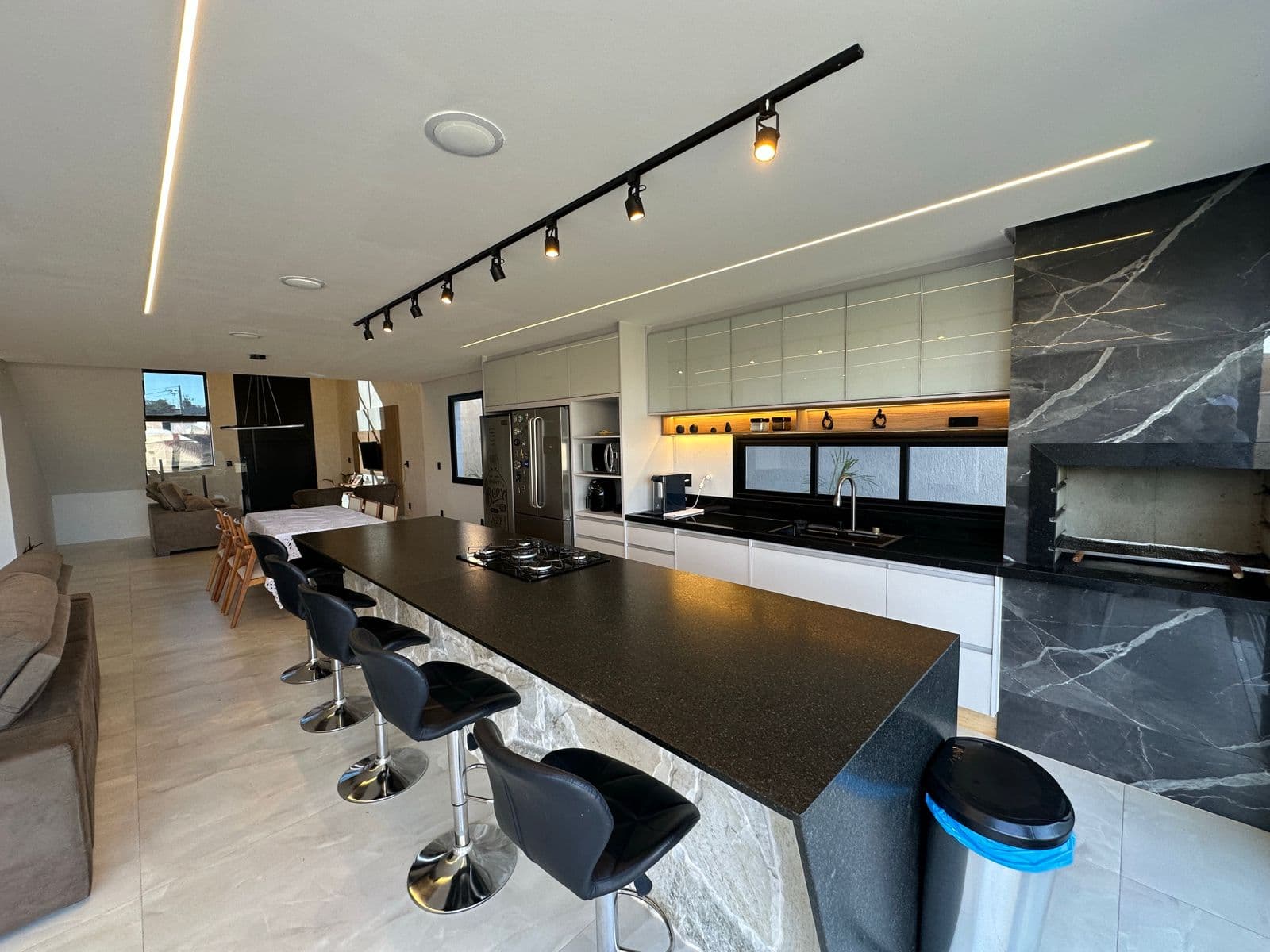 Sobrado Jardins bolonha 234m²