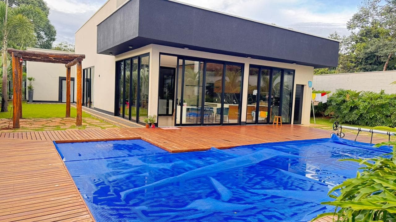 Casa térrea condomínio Villa Verde 280m²