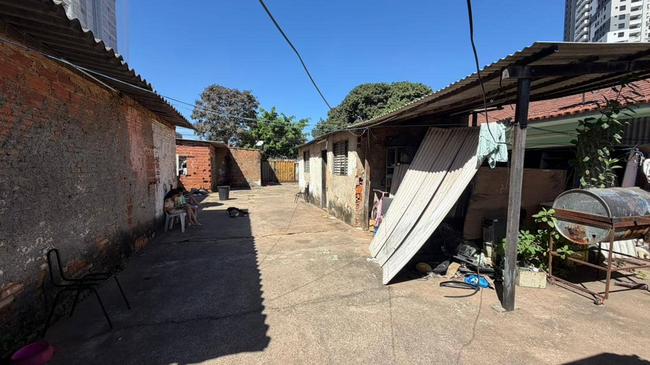 Terreno Nova Suiça 438m²