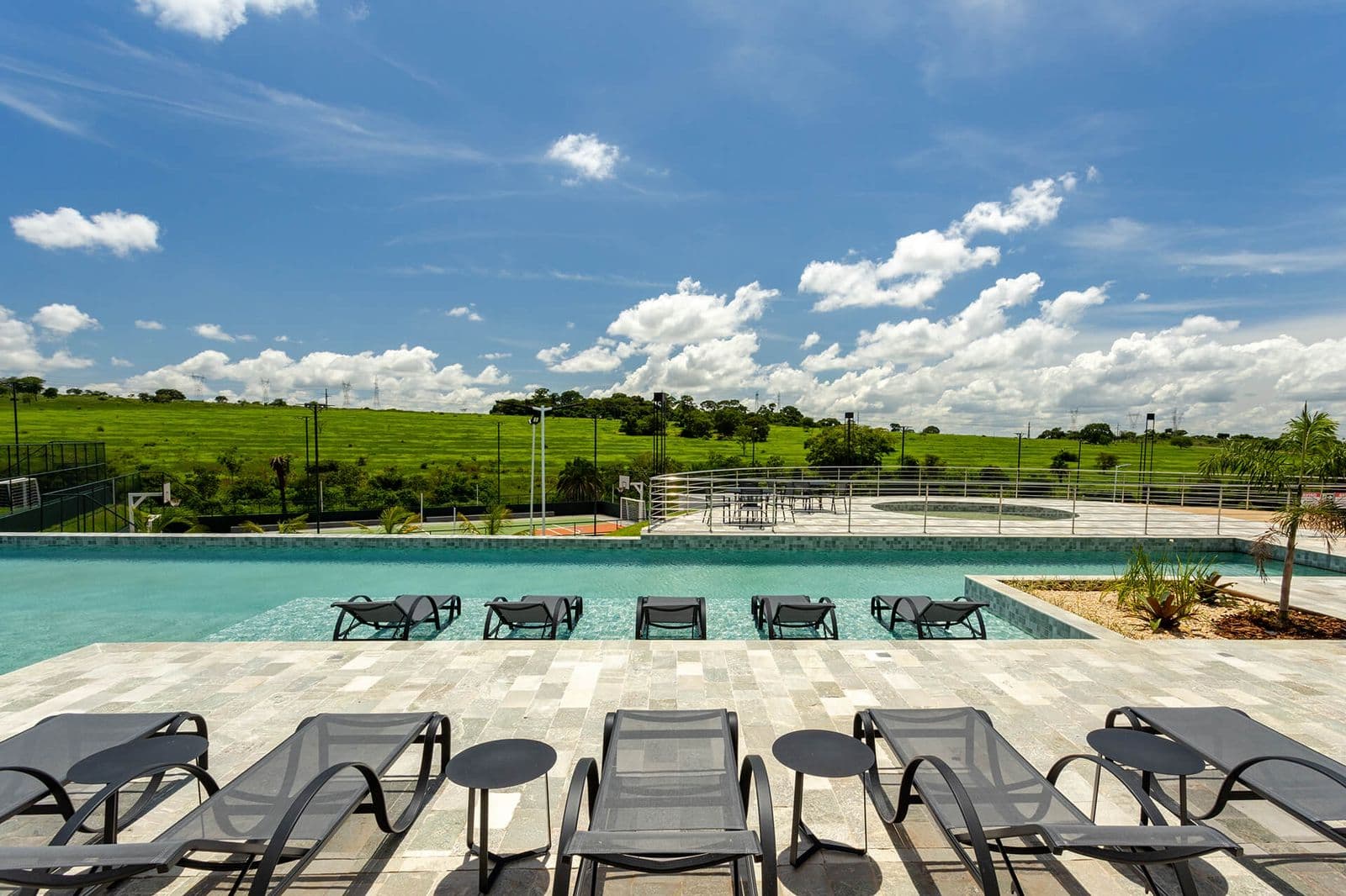 Lote Vinhas Flamboyant 250m²