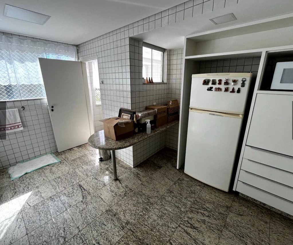 Apartamento no Bueno 197m²