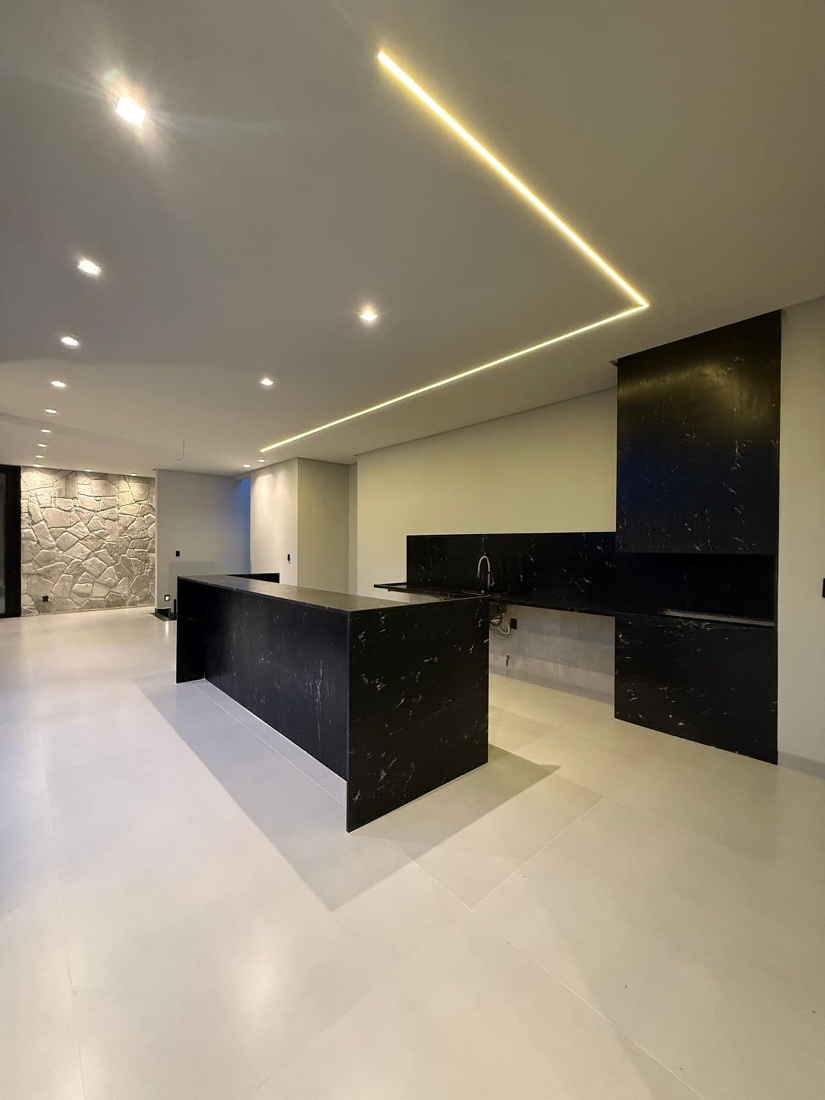 Casa Em Jardins Nápoles - 241m²