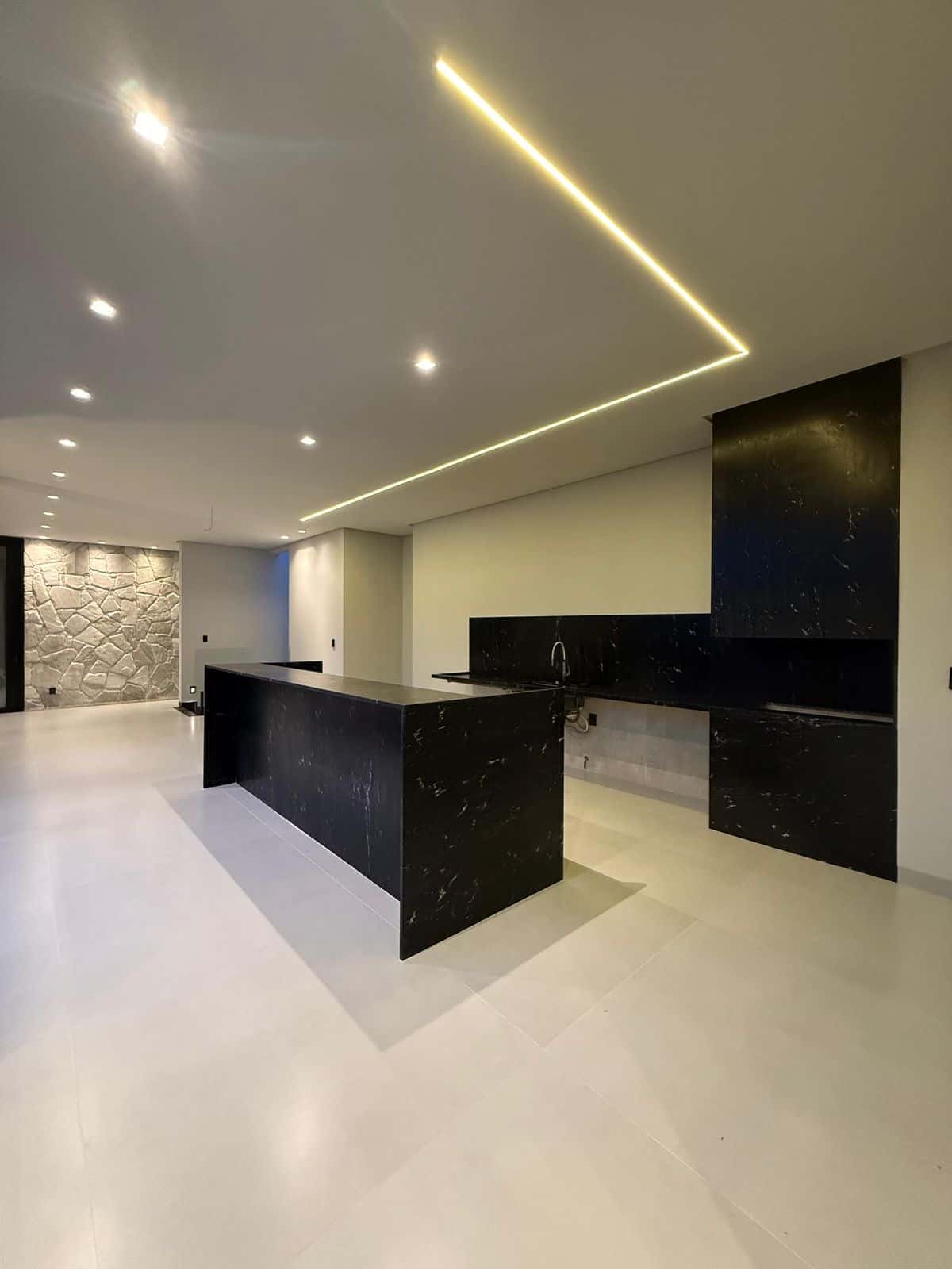 Casa Em Jardins Nápoles - 241m²