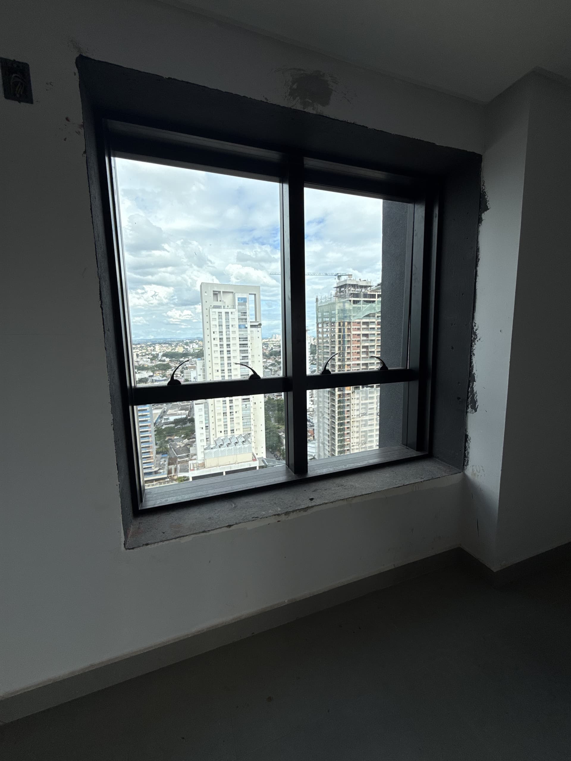Apartamento LUX OESTE 41m²