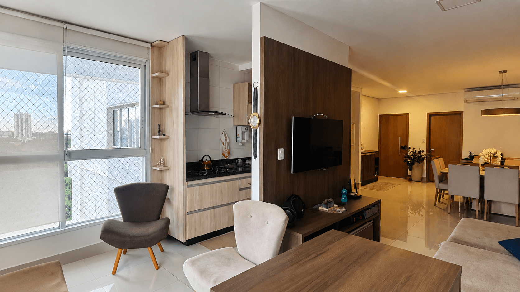 Apartamento com 3 Suítes e Vista para o Parque Cascave