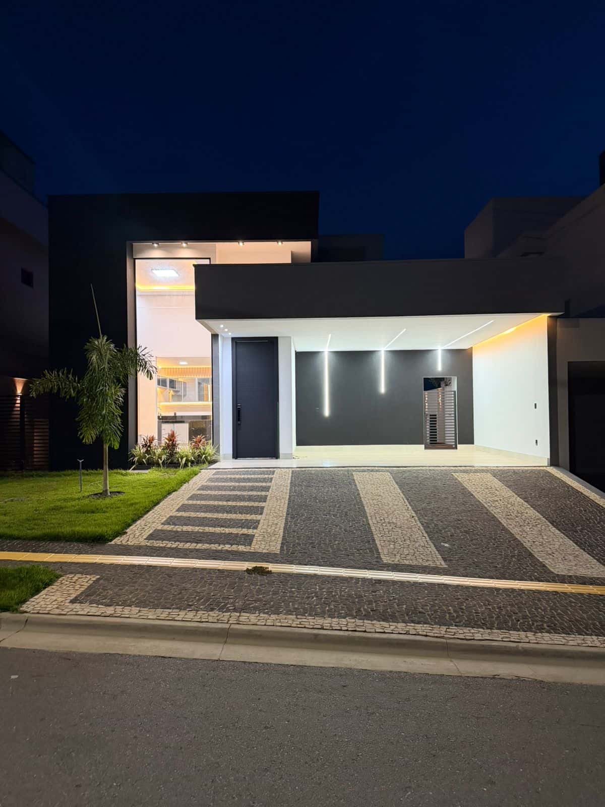 Casa no Condomínio Jardins Bolonha 300m²