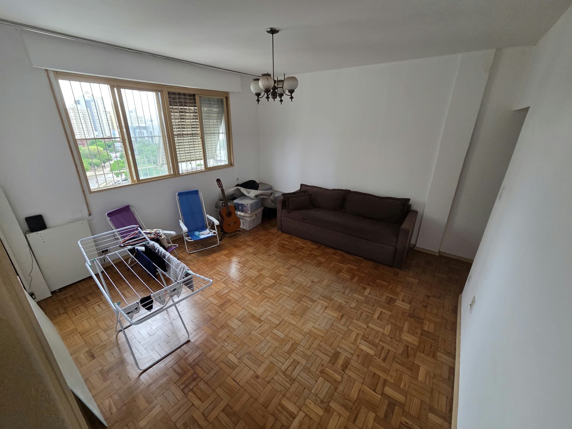 Apartamento amplo setor Central