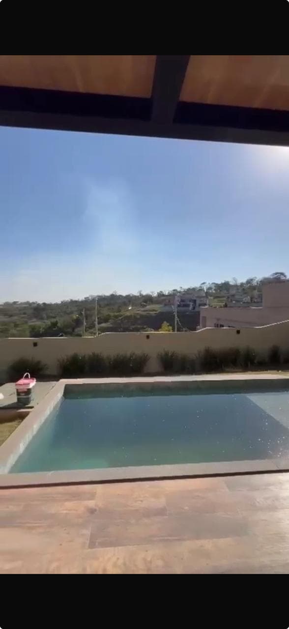 SOBRADO NOVO 3 SUITES JARDINS BOLONHA