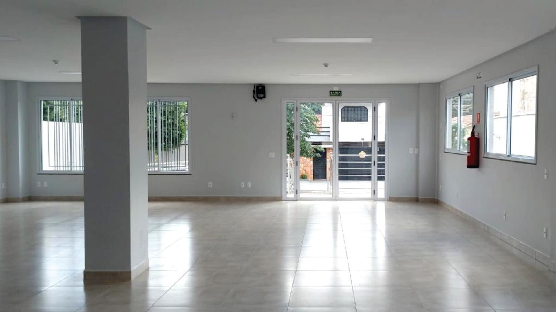 Prédio Comercial Novo no Setor marista