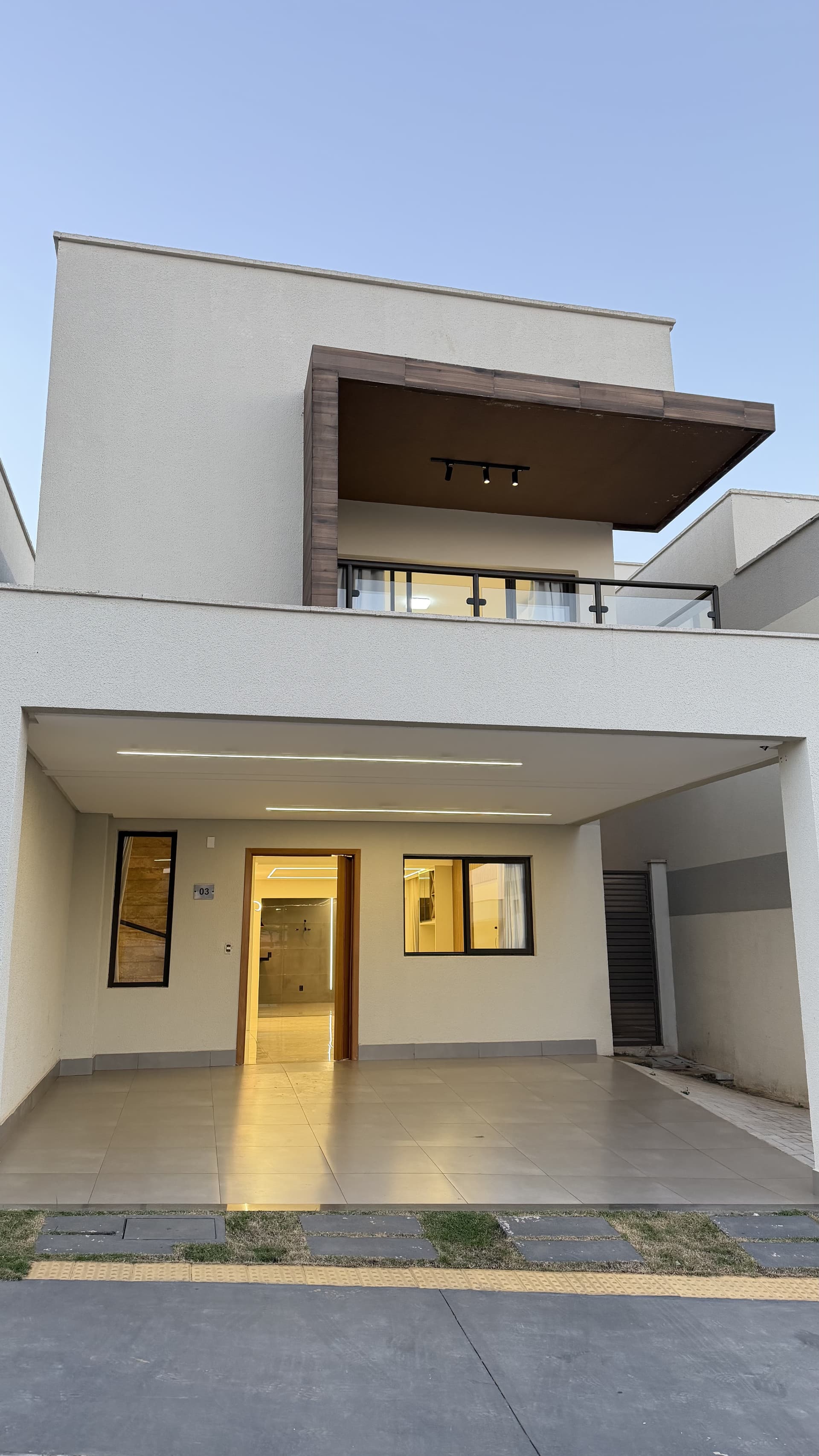 Sobrado Lindo pronto pra morar no Villagio Capri no Bairro Cardoso Aparecida de Goiânia