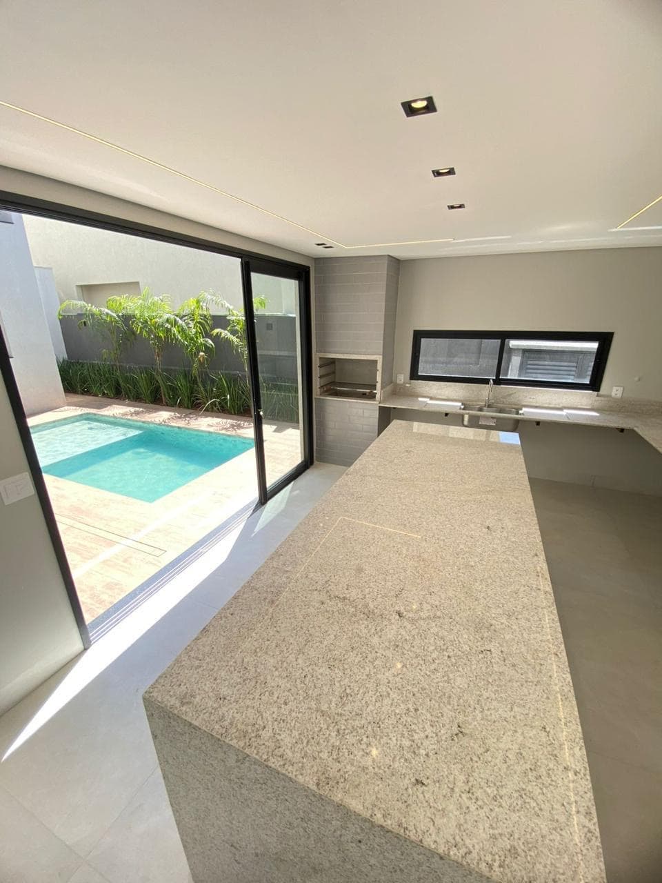 Jardins Capri 325m²