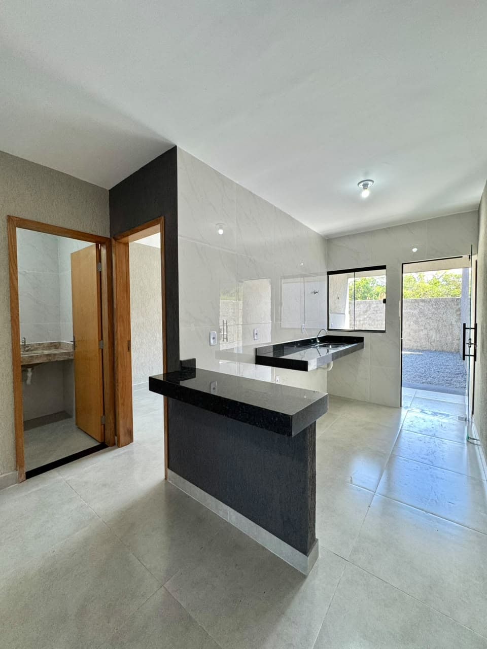 CASA 2Q SEM SUITE JD IMPERIAL TRINDADE
