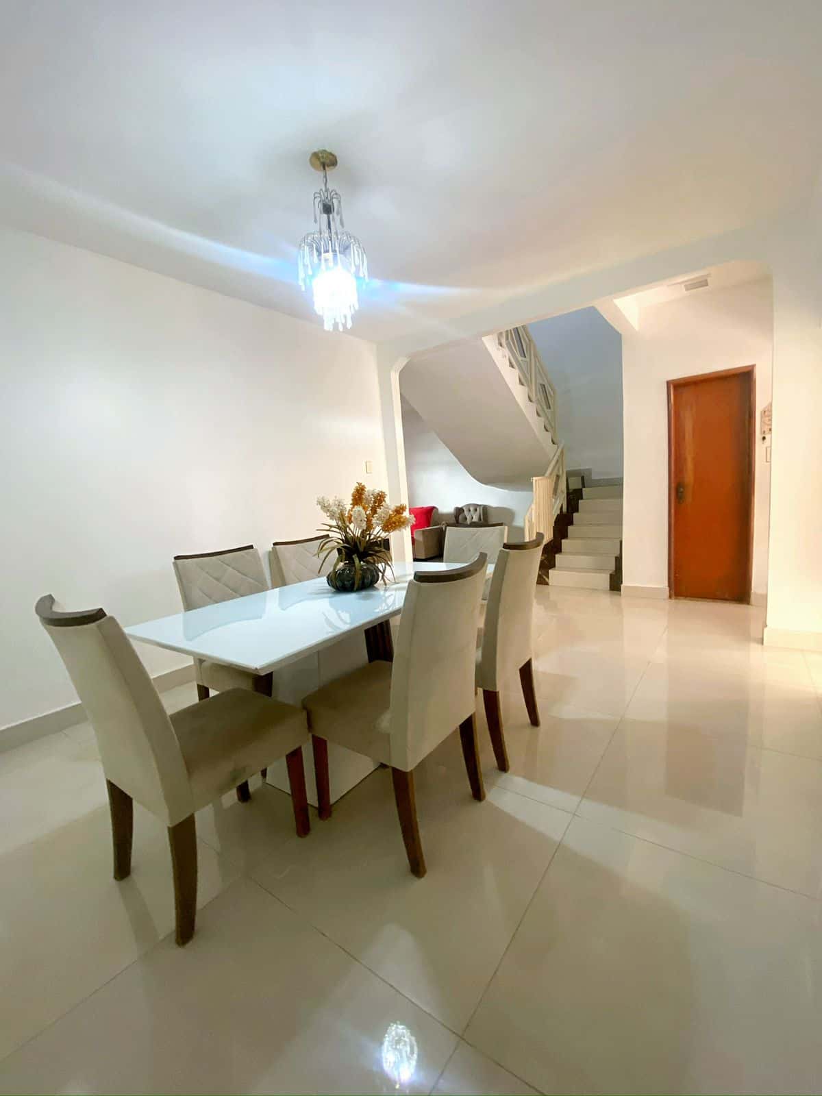 Sobrado Alto Padrão - Nova Suíça 394m²