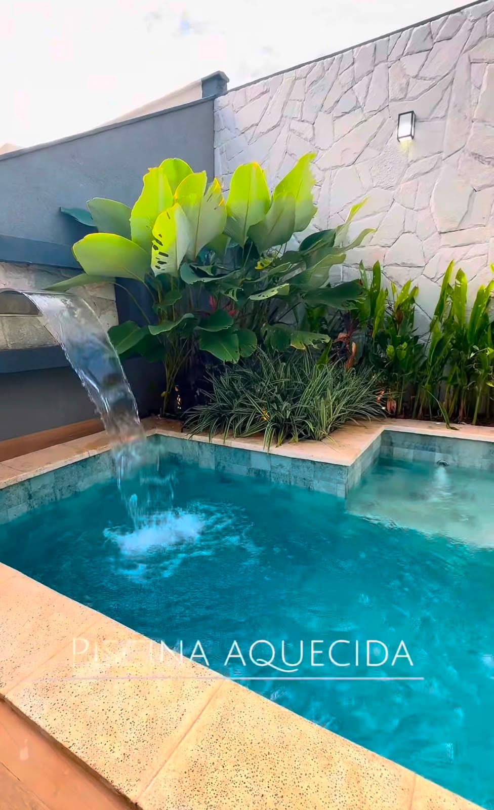 Sobrado No Jardins Capri - 331m²