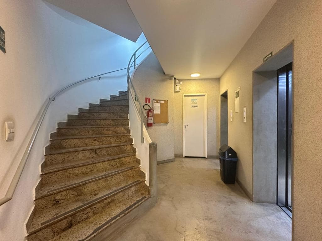 Sala Comercial Edifício Mercantil 29m²