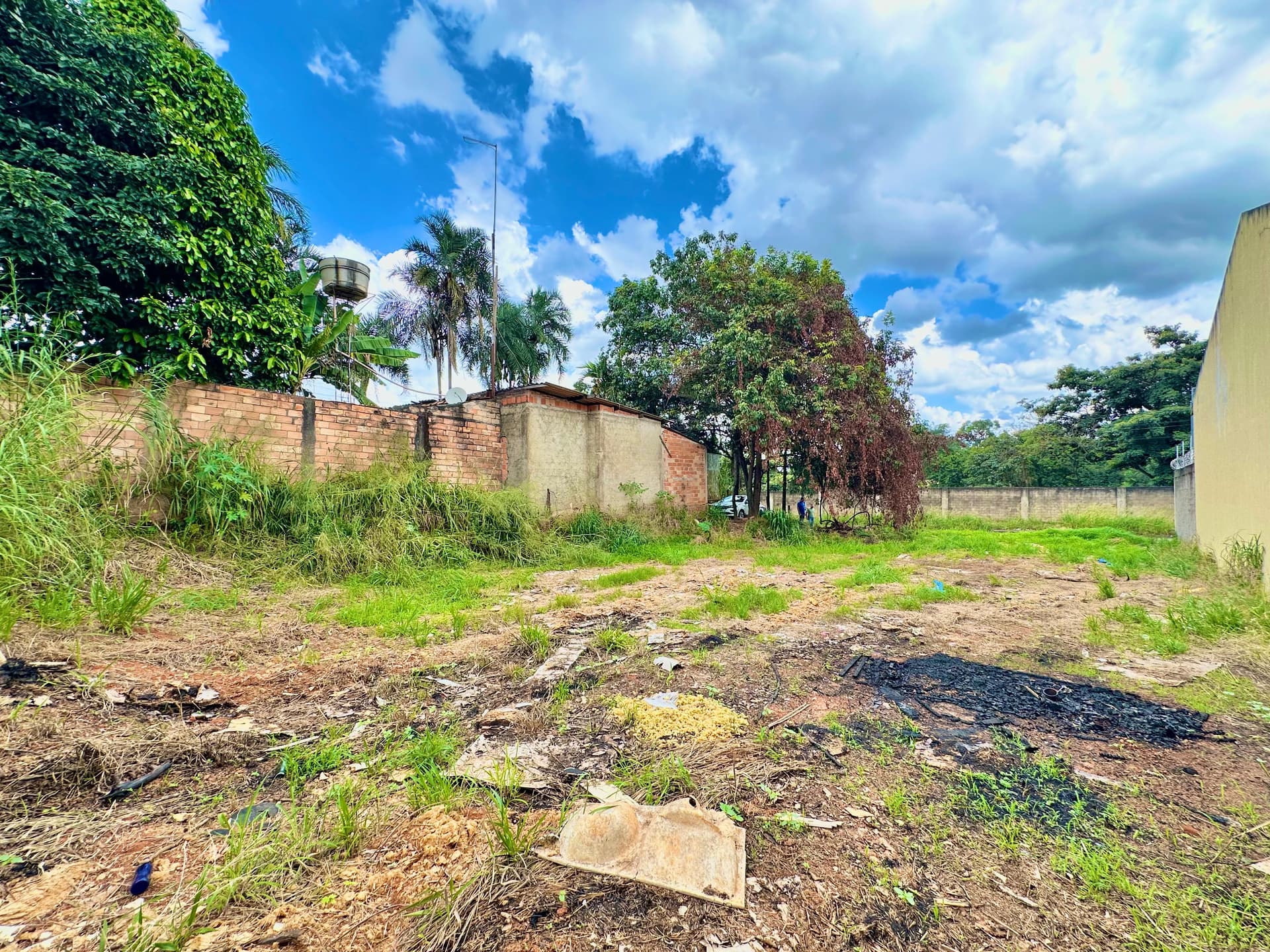 LOTE DE 434,56M² NO SETOR AEROPORTO SUL - APARECIDA DE GOIANIA