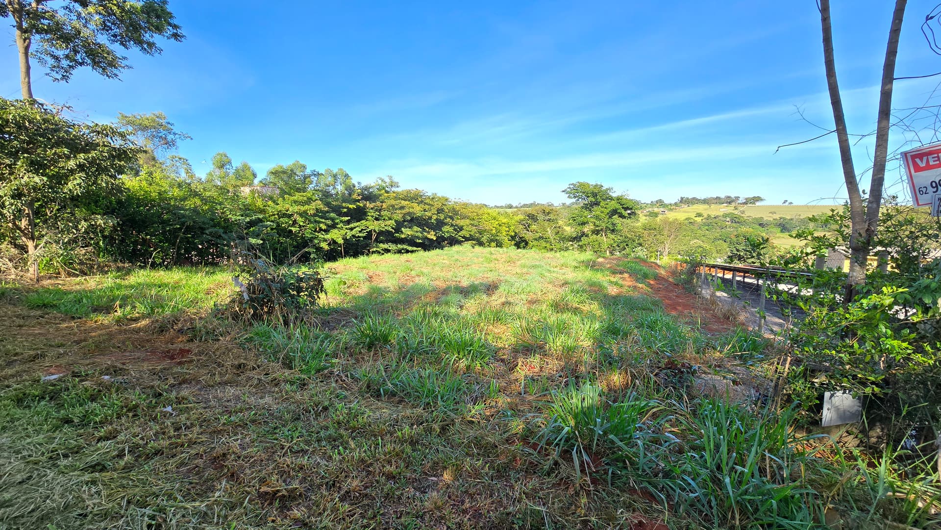 Chácara de lazer 2.000m² | 4km de Santo Antônio de Goiás