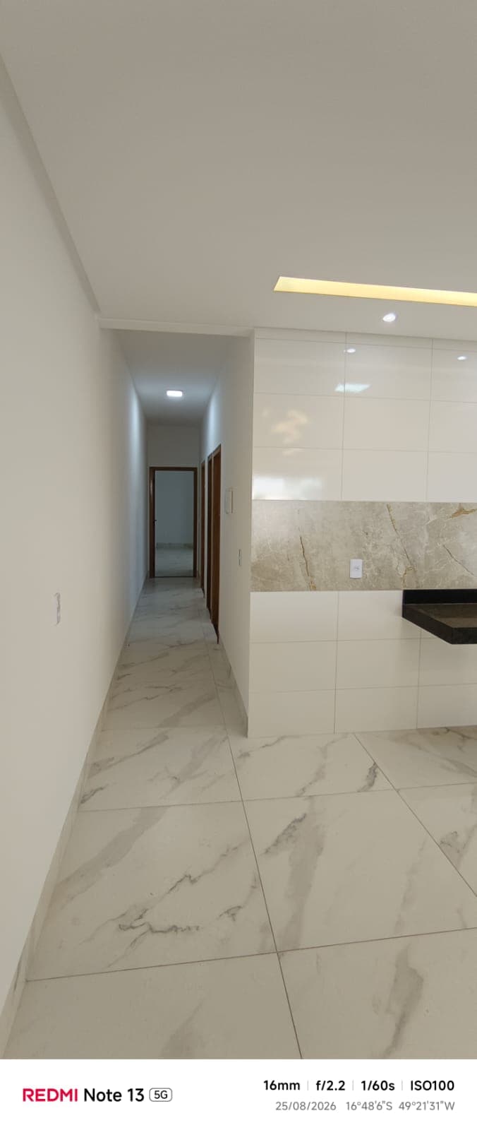 CASA 3/4 JARDIM HIMALAIA