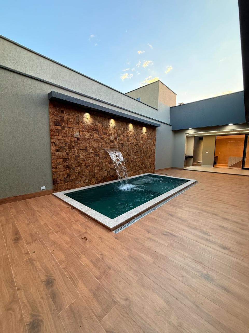 CASA 3 SUITES - RESIDENCIAL BARRA VENTO