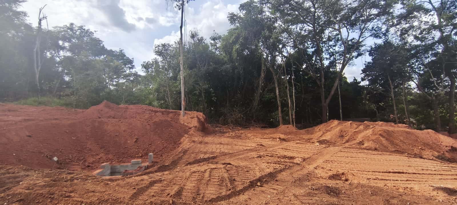 Lote na região da GO-020 Ao lado do Casa Uvva - 396,90m²
