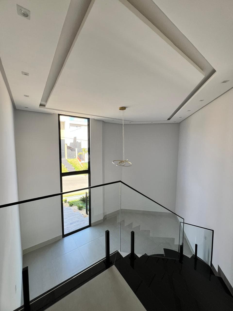 SOBRADO NOVO 3 SUITES JARDINS BOLONHA