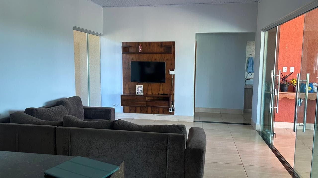 Chácara Condomínio Vale das Cachoeiras – Aragoiânia/GO 170m²