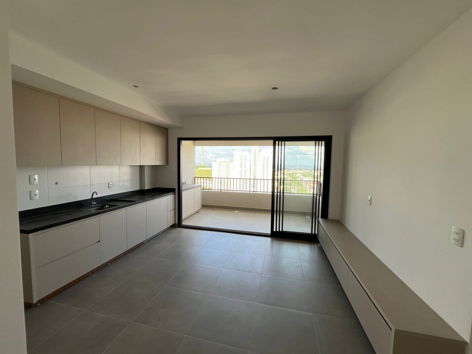 Apartamento no B Great Nova Suiça 74m²