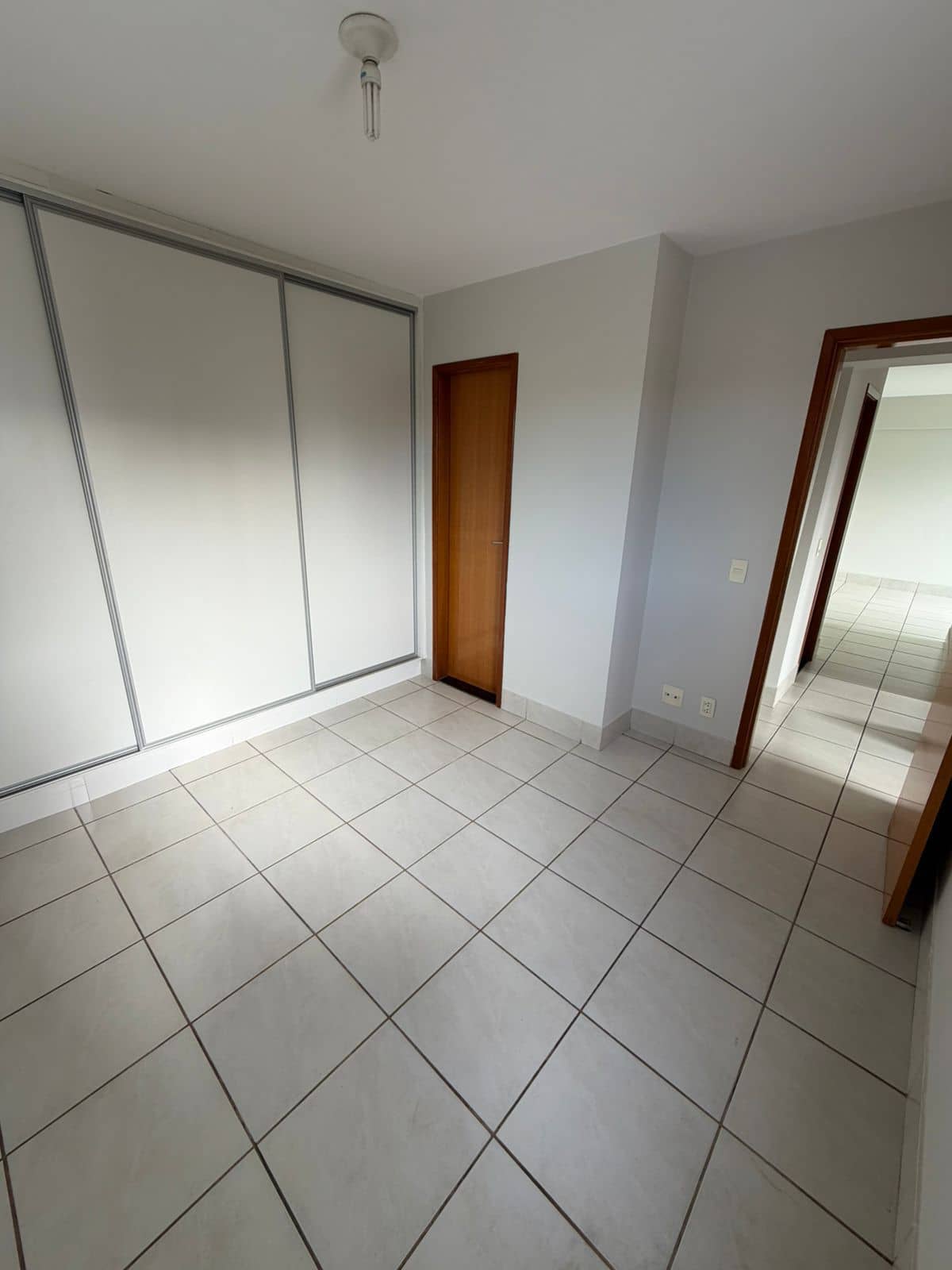 Apartamento Edificio Riviera di Venezia Jardim Goiás - 78m²