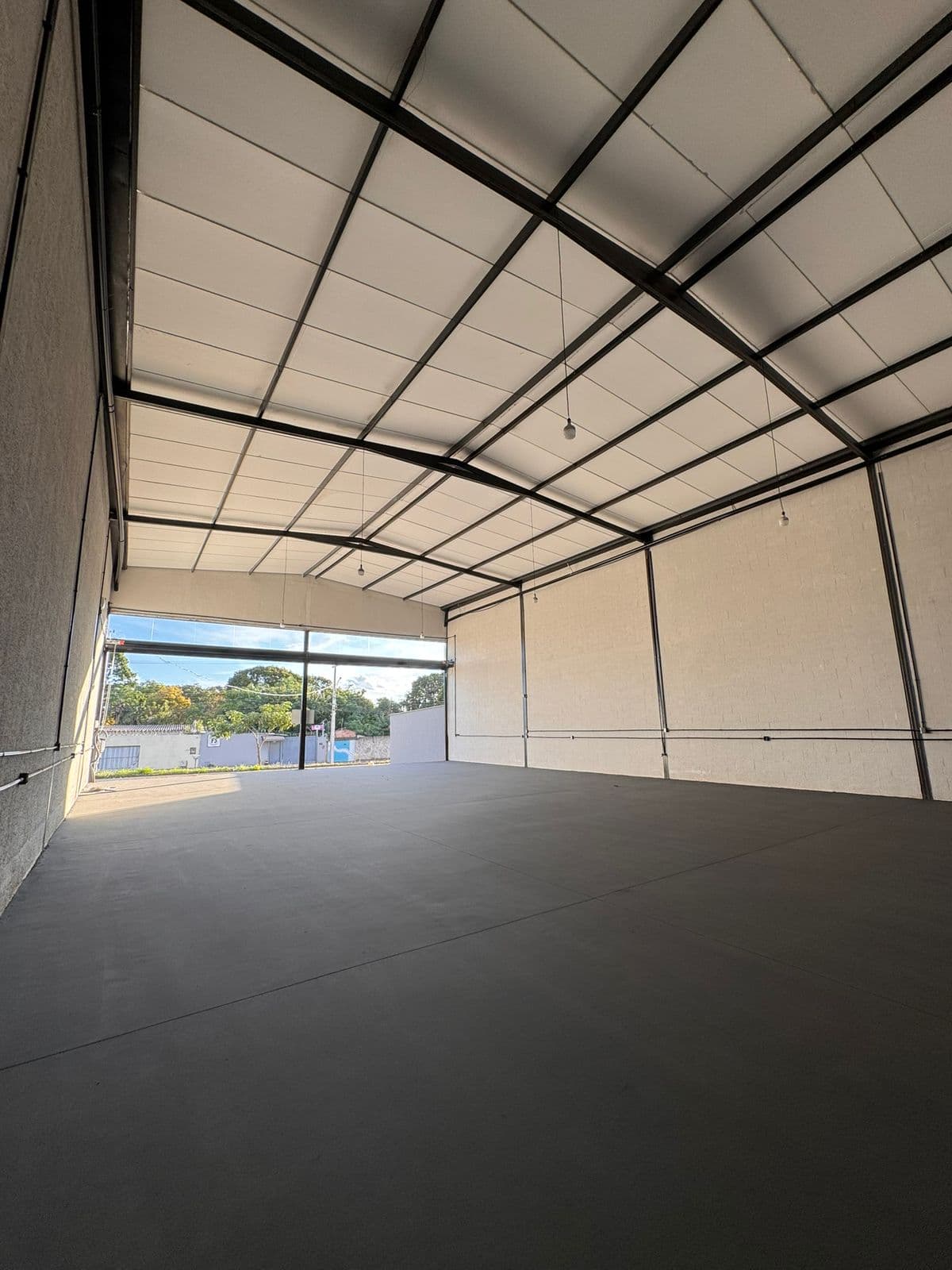 Galpão Jardim Tropical 290m²